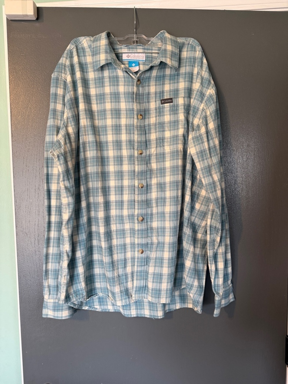 Columbia Teal and White Plaid Long-Sleeve Button-Down Shirt